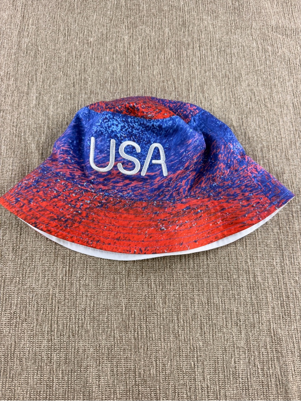 Nike USA Reversible Bucket Hat Red White Blue Patriotic Sun Cap